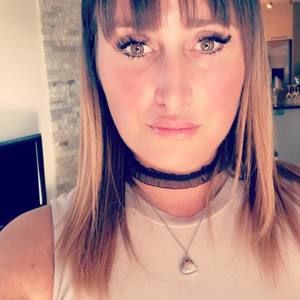 Meet your Posher, Cynthia